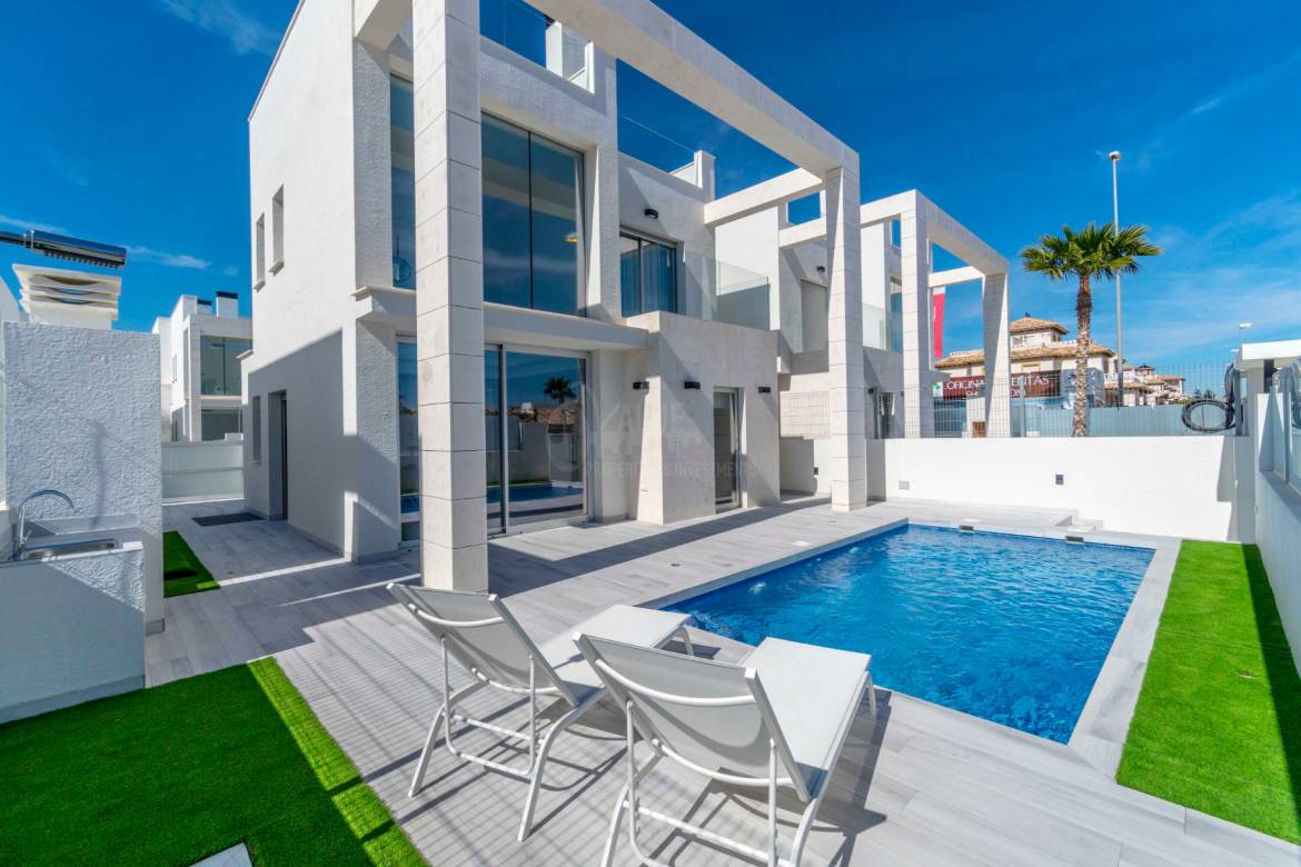 Nueva construcción  - Luxury Villa - Orihuela Costa - Altos de Campoamor