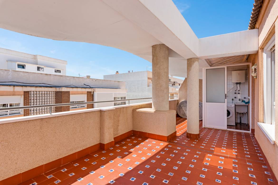 Sale - Apartment Penthouse - Torrevieja - Playa del cura