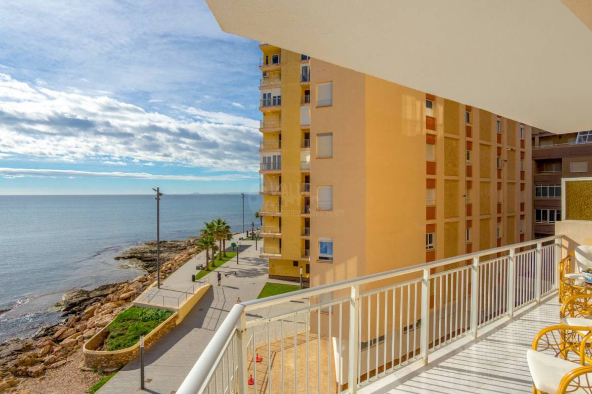 Sale - Apartment - Playa del Cura
